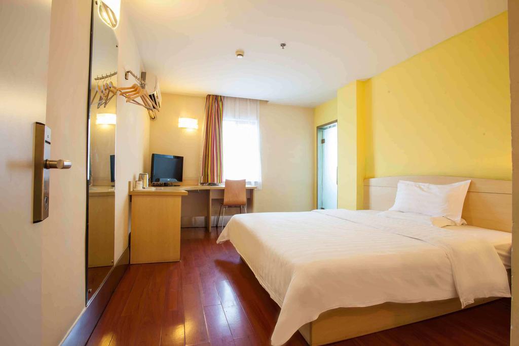 7Days Inn Chongqing Wanzhou District Gaosun Pond Chongbai Стая снимка