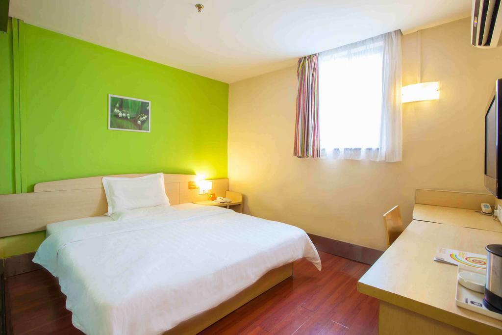 7Days Inn Chongqing Wanzhou District Gaosun Pond Chongbai Стая снимка
